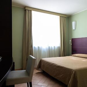 Camera con letto queen size
